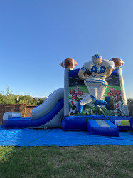 WC6 FOOTBALL DALLAS COWBOYS BOUNCE HOUSE WITH SLIDE (Water o