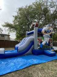 WC6 FOOTBALL DALLAS COWBOYS BOUNCE HOUSE WITH SLIDE (Water o